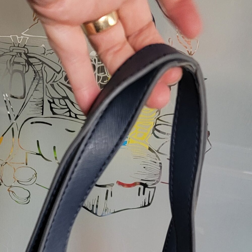 Tommy Hilfiger Mariana II Plaid Print Tote Bag features a navy blue plaid design - Picture 4 of 11